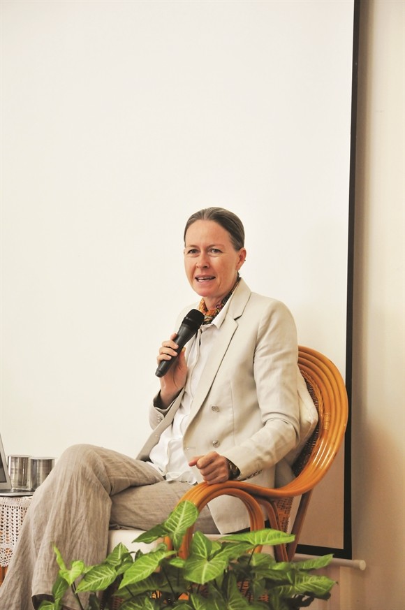 Giáo dục chia sẻ: 4 mô hình, 1 mục đích Giao duc chia se: 4 mo hinh, 1 muc dich